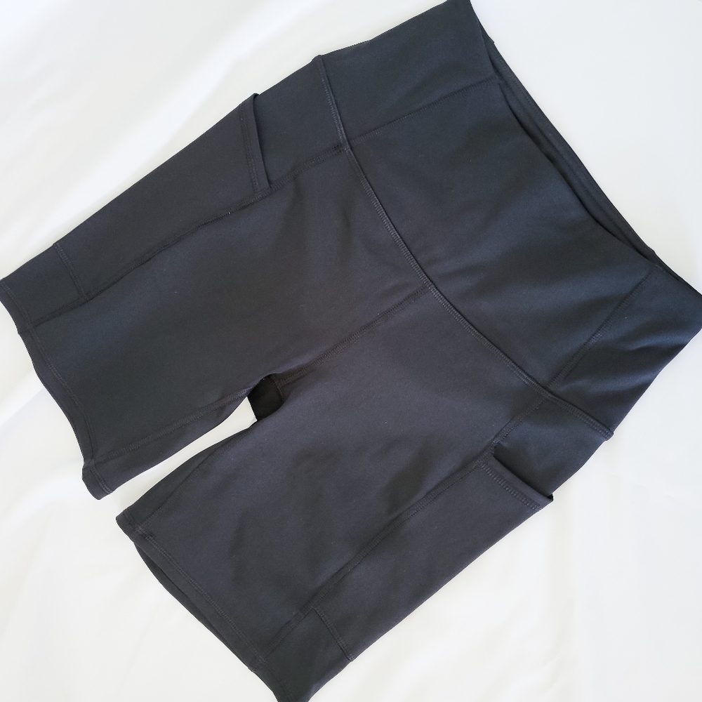 DEFY - High waist biker shorts